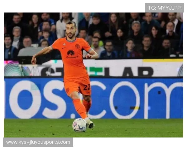 国米的边翼轮转令人防不胜防，姆希塔良完成关键串联